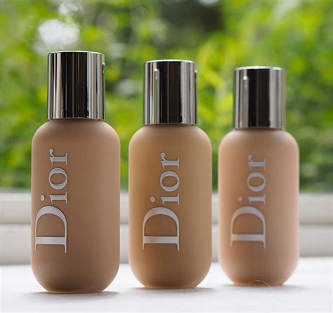 dior backstage fixit|Dior liquid foundation bottom line.